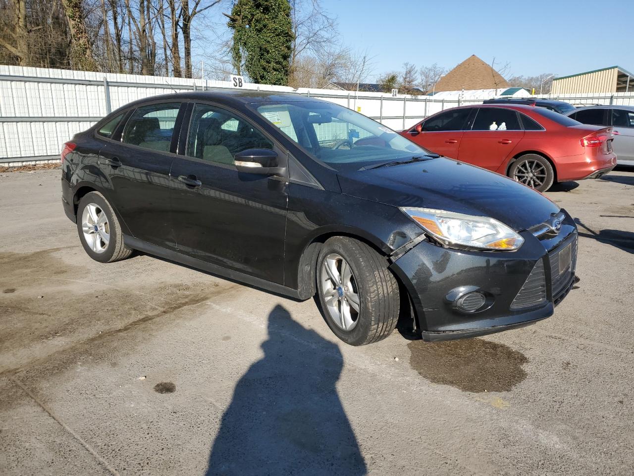 Photo 3 VIN: 1FADP3F22DL186402 - FORD FOCUS 