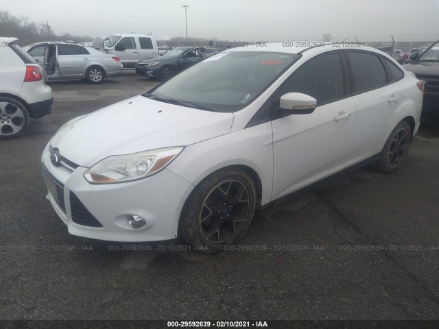 Photo 1 VIN: 1FADP3F22DL187114 - FORD FOCUS 