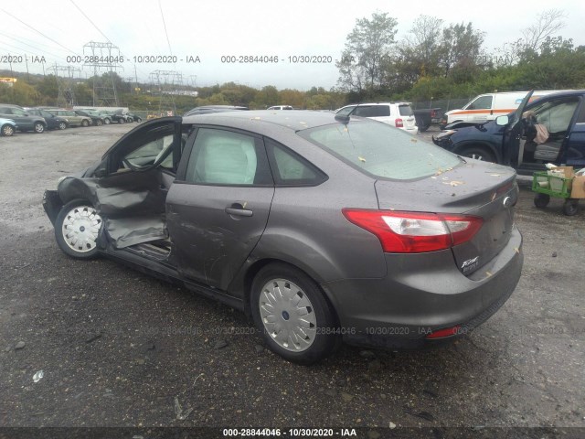 Photo 2 VIN: 1FADP3F22DL206888 - FORD FOCUS 