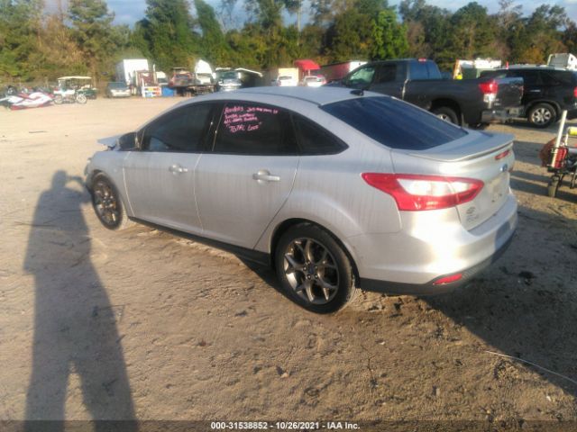 Photo 2 VIN: 1FADP3F22DL266377 - FORD FOCUS 