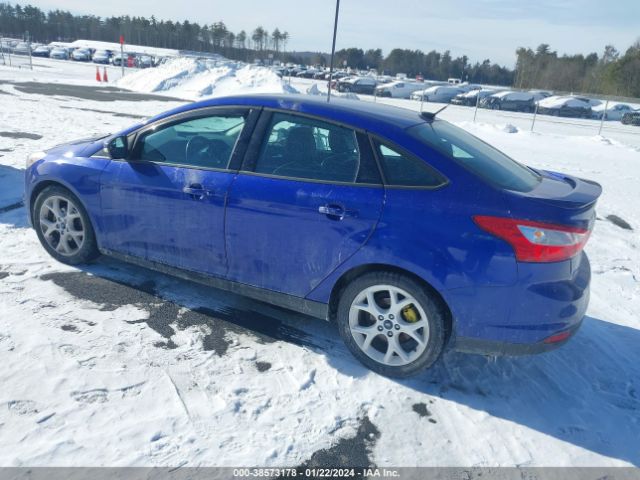 Photo 2 VIN: 1FADP3F22DL326772 - FORD FOCUS 