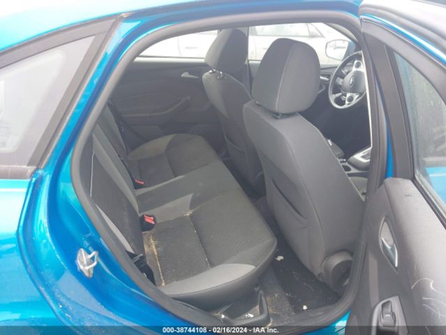 Photo 7 VIN: 1FADP3F22DL327095 - FORD FOCUS 