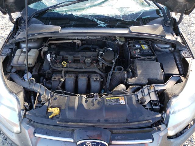 Photo 6 VIN: 1FADP3F22DL331325 - FORD FOCUS SE 