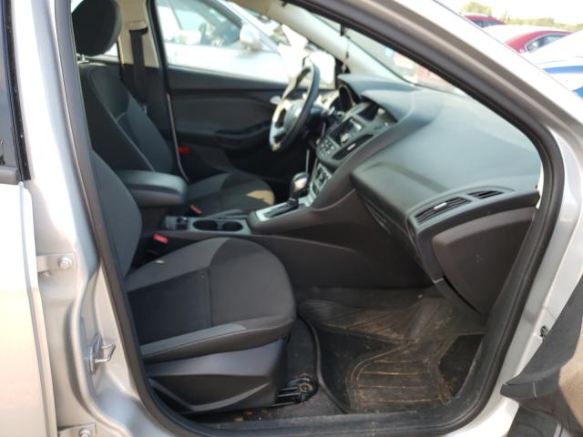 Photo 4 VIN: 1FADP3F22DL351073 - FORD FOCUS SE 