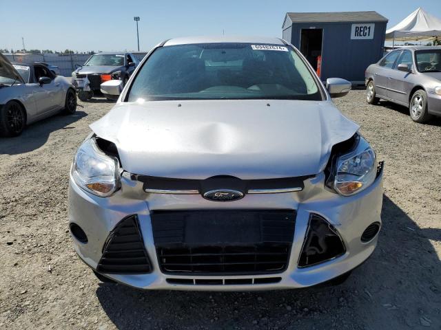 Photo 4 VIN: 1FADP3F22DL374305 - FORD FOCUS SE 