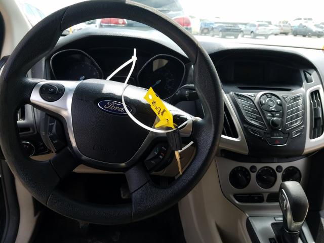 Photo 8 VIN: 1FADP3F22DL376653 - FORD FOCUS SE 