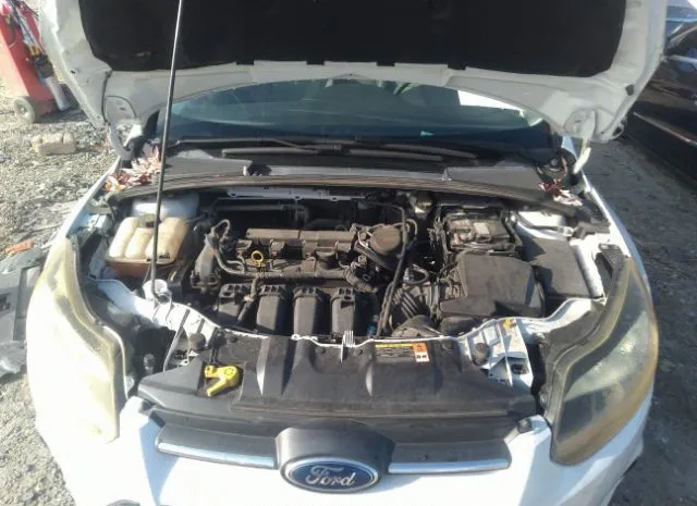 Photo 9 VIN: 1FADP3F22EL109899 - FORD FOCUS 