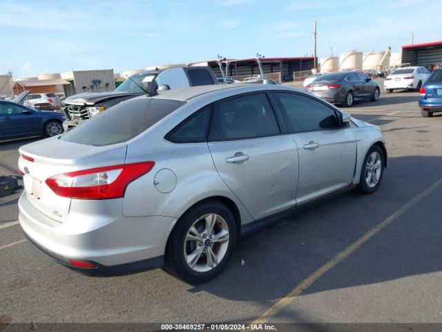 Photo 3 VIN: 1FADP3F22EL127139 - FORD FOCUS 