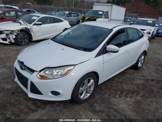 Photo 1 VIN: 1FADP3F22EL129988 - FORD FOCUS 