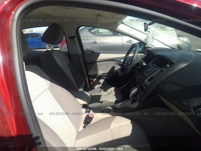 Photo 4 VIN: 1FADP3F22EL132180 - FORD FOCUS 