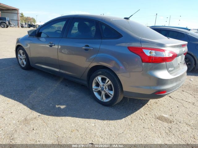 Photo 2 VIN: 1FADP3F22EL163350 - FORD FOCUS 