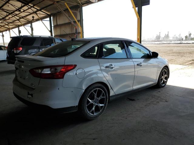 Photo 2 VIN: 1FADP3F22EL174591 - FORD FOCUS 