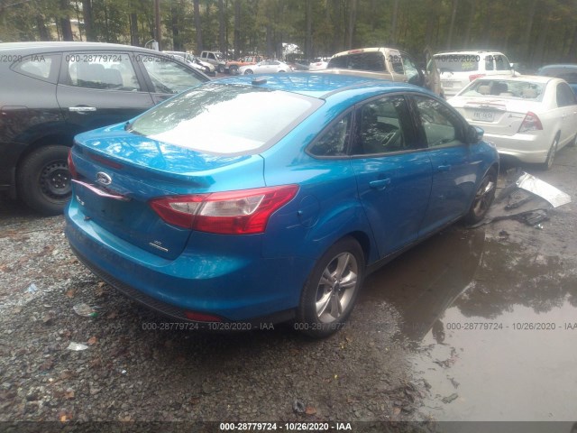 Photo 3 VIN: 1FADP3F22EL181864 - FORD FOCUS 