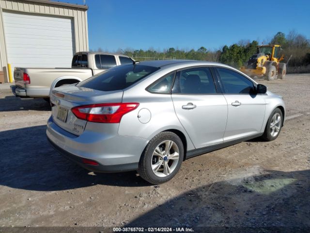 Photo 3 VIN: 1FADP3F22EL233316 - FORD FOCUS 