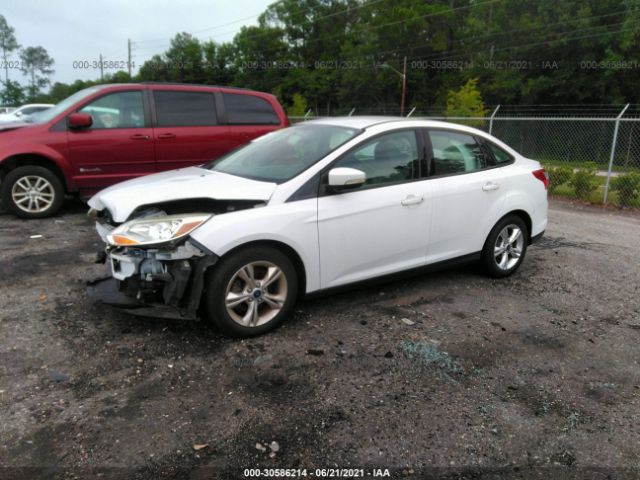 Photo 1 VIN: 1FADP3F22EL260354 - FORD FOCUS 