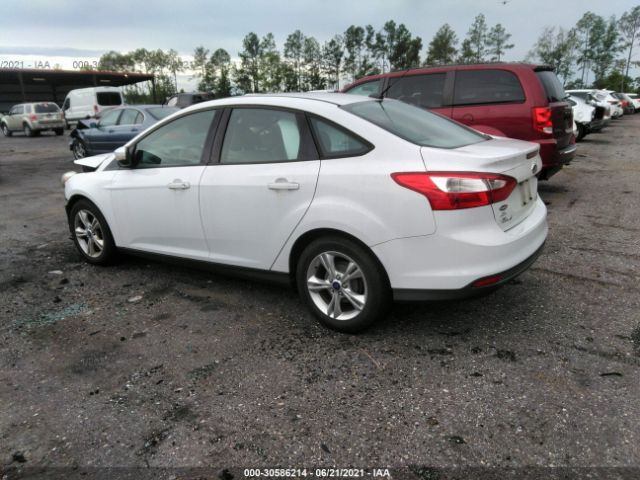 Photo 2 VIN: 1FADP3F22EL260354 - FORD FOCUS 