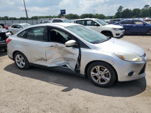 Photo 3 VIN: 1FADP3F22EL261133 - FORD FOCUS 