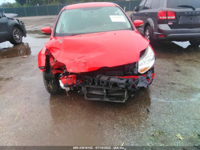 Photo 5 VIN: 1FADP3F22EL263626 - FORD FOCUS 