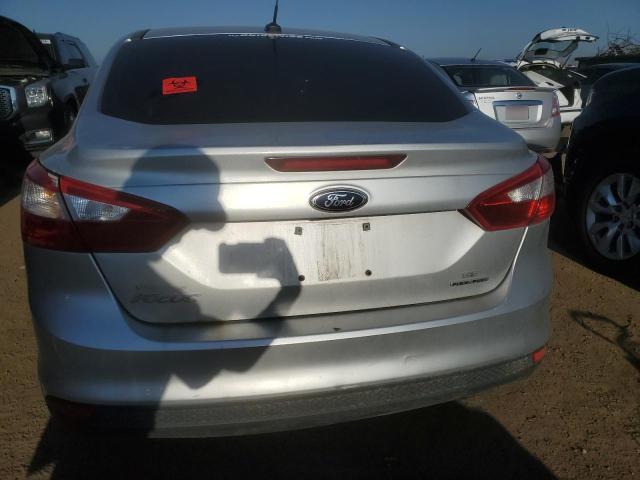 Photo 5 VIN: 1FADP3F22EL272388 - FORD FOCUS SE 