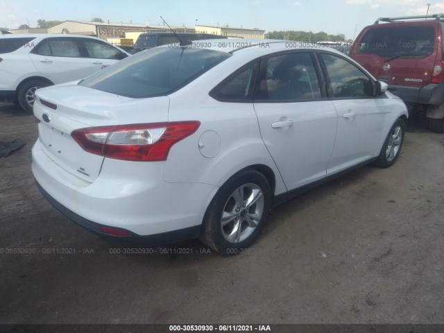 Photo 3 VIN: 1FADP3F22EL306572 - FORD FOCUS 