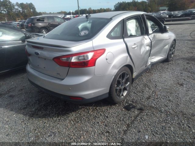 Photo 3 VIN: 1FADP3F22EL316261 - FORD FOCUS 