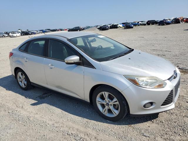 Photo 3 VIN: 1FADP3F22EL367923 - FORD FOCUS SE 