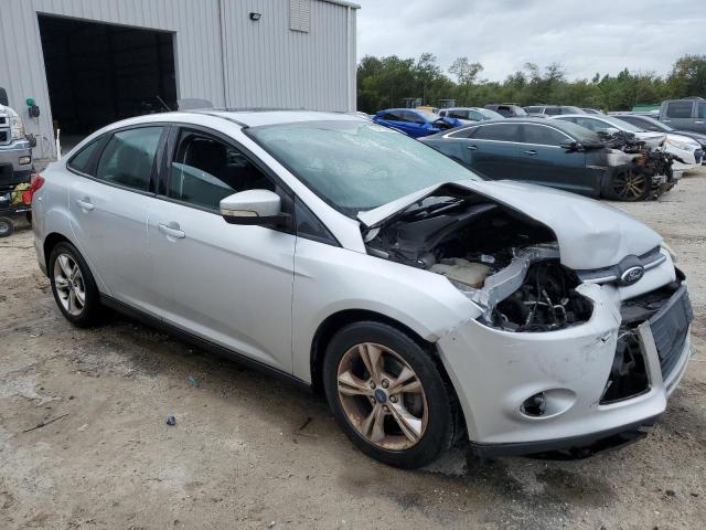 Photo 3 VIN: 1FADP3F22EL368246 - FORD FOCUS SE 