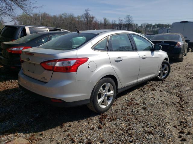 Photo 2 VIN: 1FADP3F22EL388920 - FORD FOCUS SE 