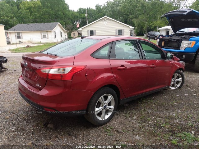 Photo 3 VIN: 1FADP3F22EL438621 - FORD FOCUS 