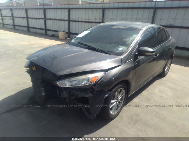 Photo 1 VIN: 1FADP3F22FL206831 - FORD FOCUS 