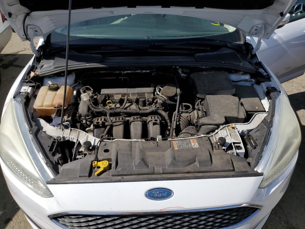 Photo 10 VIN: 1FADP3F22FL207557 - FORD FOCUS 