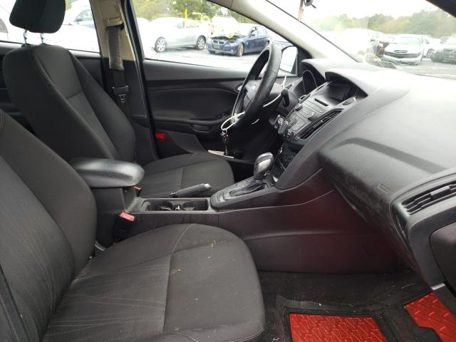 Photo 4 VIN: 1FADP3F22FL237612 - FORD FOCUS SE 