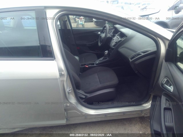 Photo 4 VIN: 1FADP3F22FL254104 - FORD FOCUS 