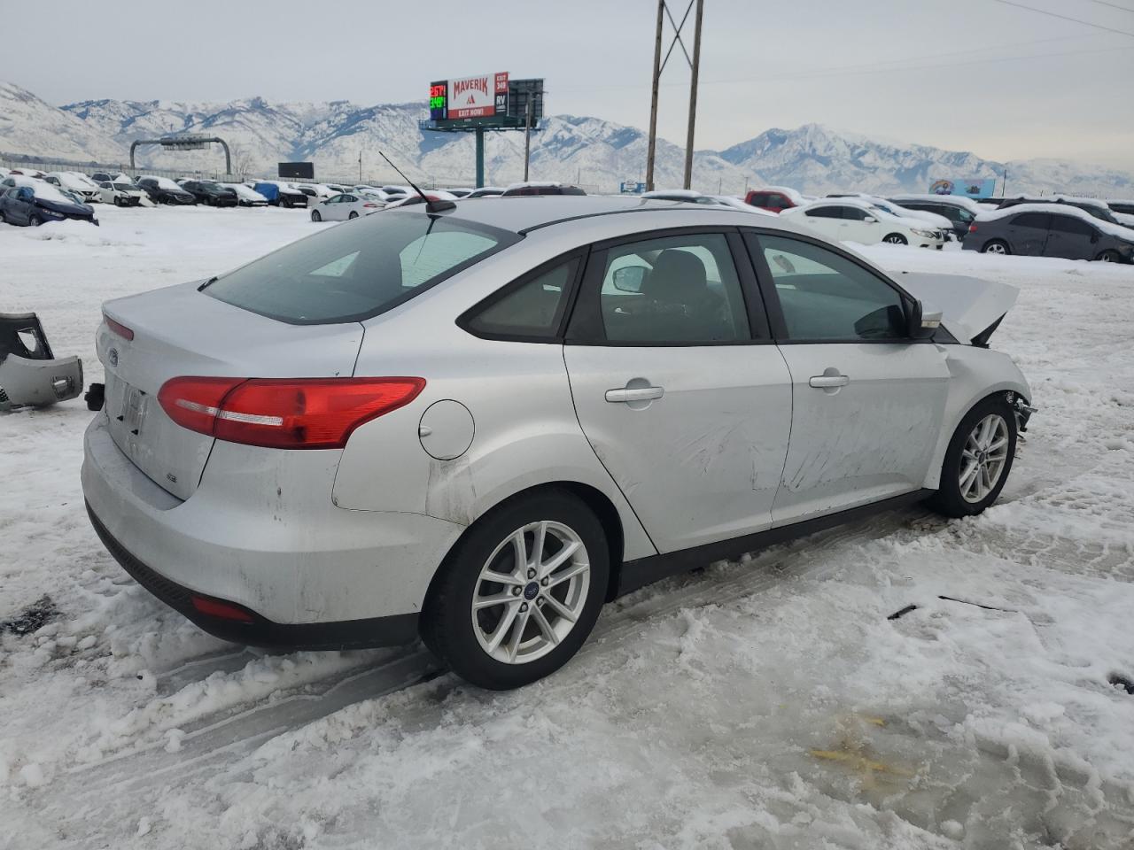 Photo 2 VIN: 1FADP3F22FL262428 - FORD FOCUS 