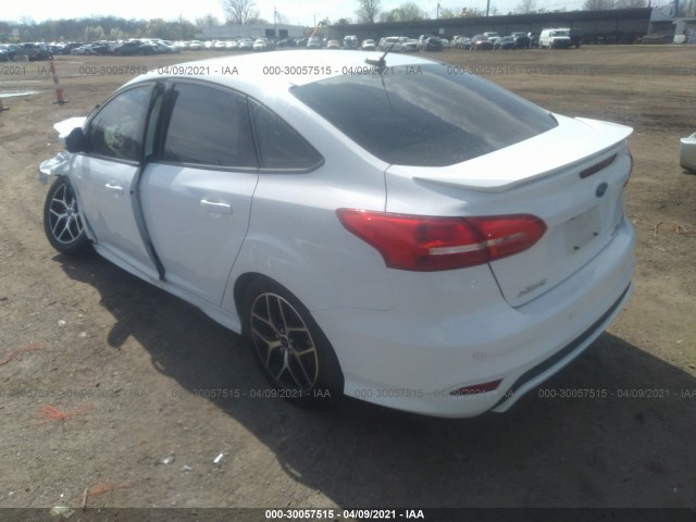 Photo 2 VIN: 1FADP3F22FL268438 - FORD FOCUS 