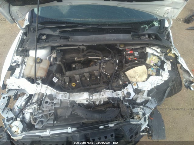 Photo 9 VIN: 1FADP3F22FL268438 - FORD FOCUS 