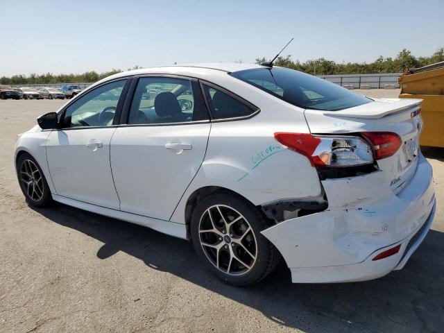 Photo 1 VIN: 1FADP3F22FL375621 - FORD FOCUS SE 