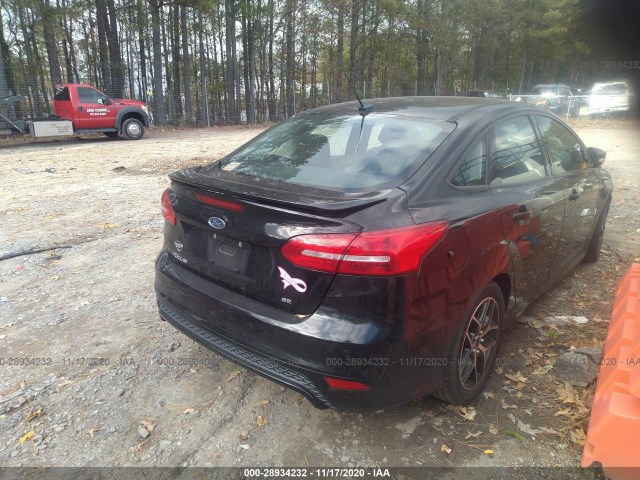 Photo 3 VIN: 1FADP3F22GL215174 - FORD FOCUS 