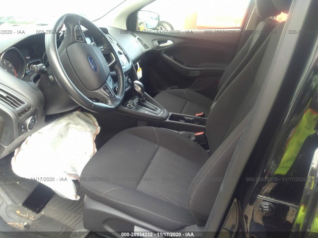 Photo 4 VIN: 1FADP3F22GL215174 - FORD FOCUS 