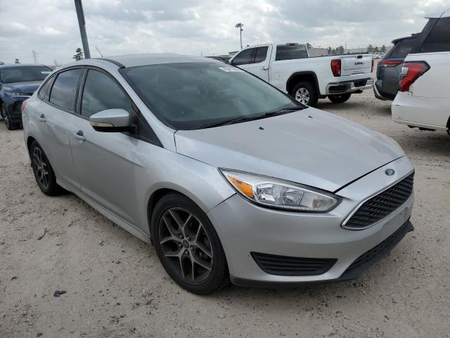 Photo 3 VIN: 1FADP3F22GL220777 - FORD FOCUS 