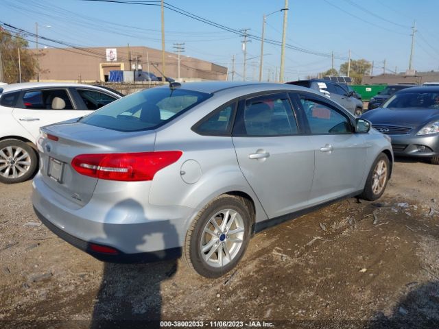 Photo 3 VIN: 1FADP3F22GL262236 - FORD FOCUS SE 