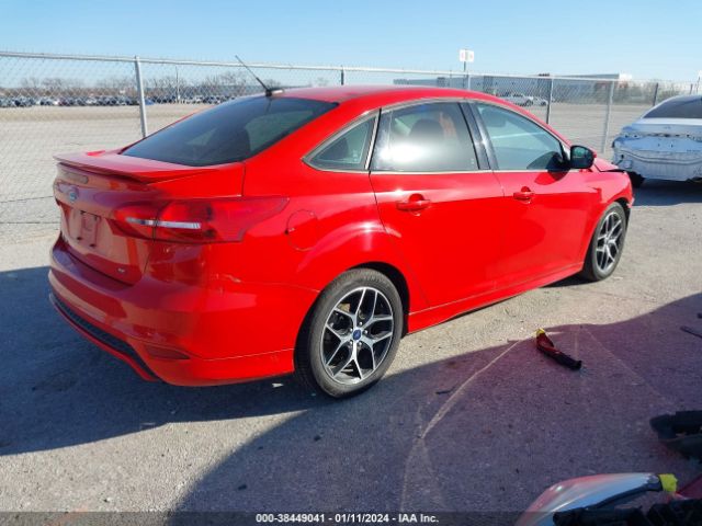 Photo 3 VIN: 1FADP3F22GL275830 - FORD FOCUS 