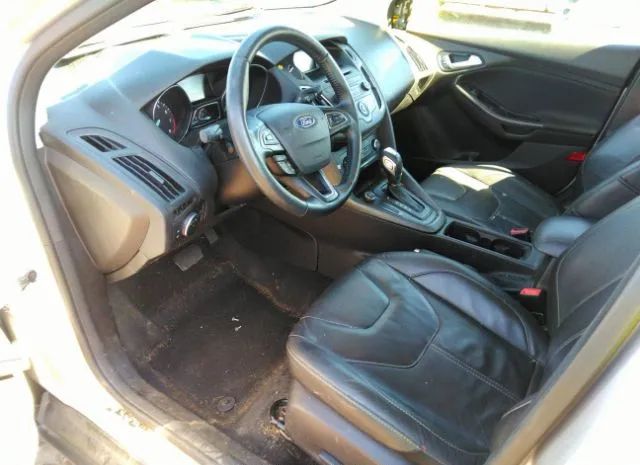 Photo 4 VIN: 1FADP3F22GL298976 - FORD FOCUS 