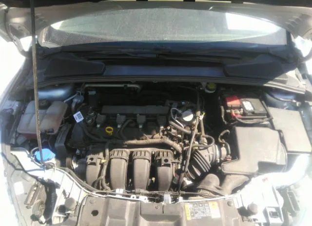 Photo 9 VIN: 1FADP3F22GL401913 - FORD FOCUS 