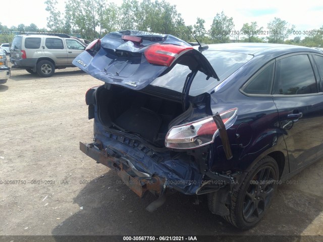 Photo 5 VIN: 1FADP3F22GL406741 - FORD FOCUS 