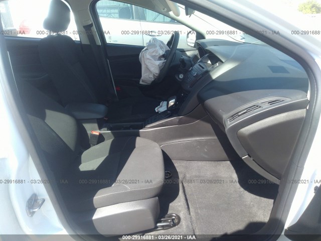 Photo 4 VIN: 1FADP3F22HL205097 - FORD FOCUS 