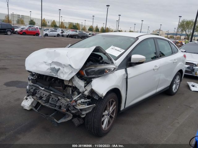 Photo 1 VIN: 1FADP3F22HL237693 - FORD FOCUS 