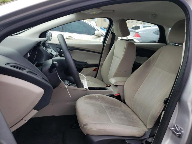 Photo 6 VIN: 1FADP3F22HL301764 - FORD FOCUS SE 