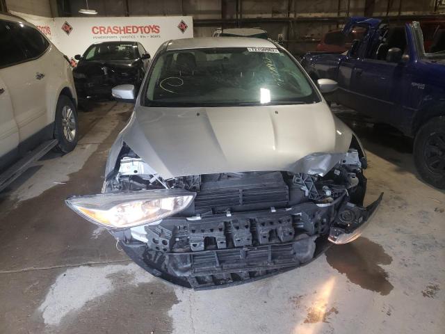 Photo 4 VIN: 1FADP3F22HL332352 - FORD FOCUS SE 