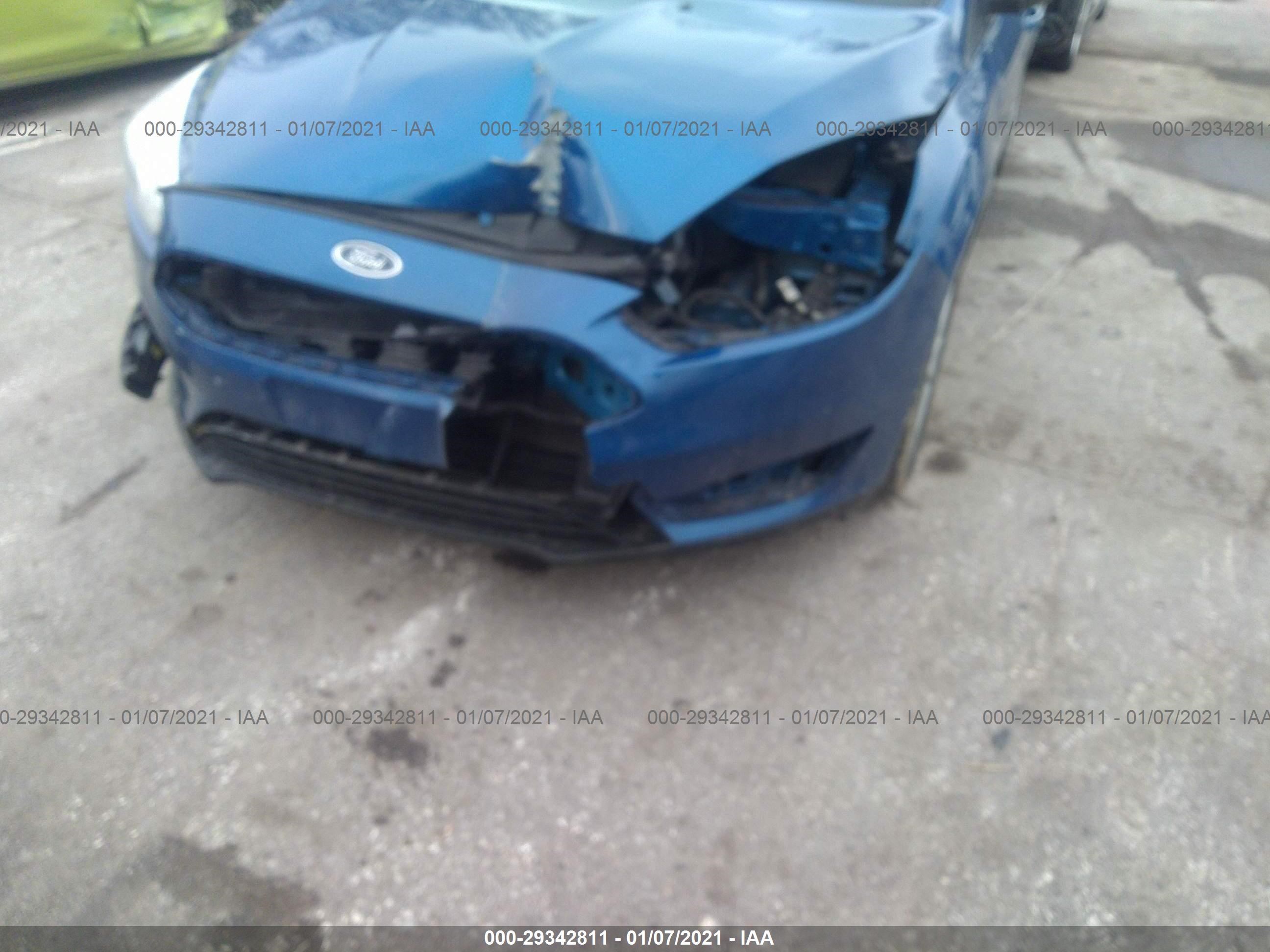 Photo 5 VIN: 1FADP3F22JL209222 - FORD FOCUS 